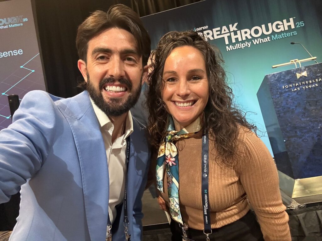 Alejandro Hernandez, ABM Manager at Conga, and Claire Couch, senior director of Custoimer Marketing and Community at 6sense.