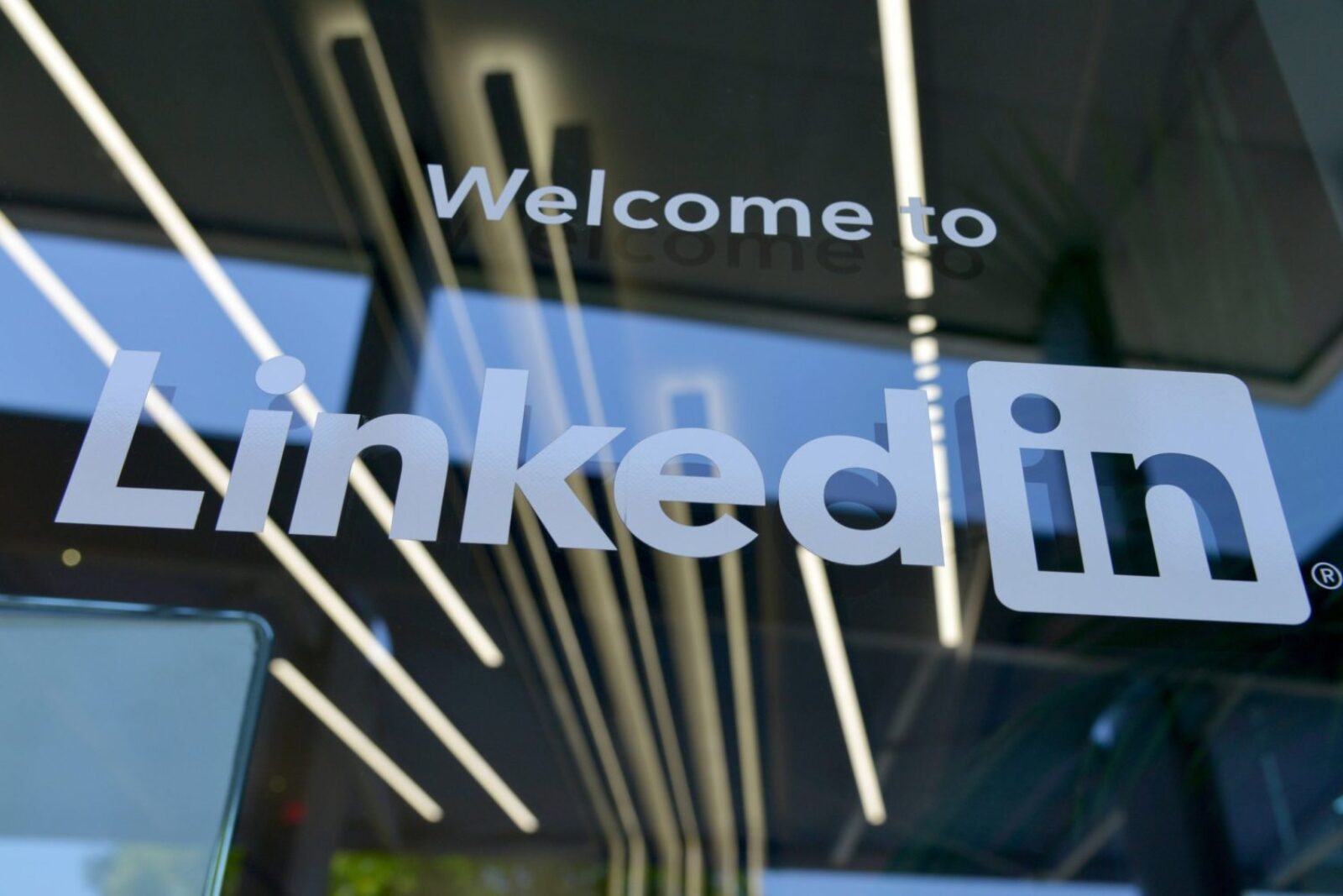 LinkedIn Outreach_Featured Image